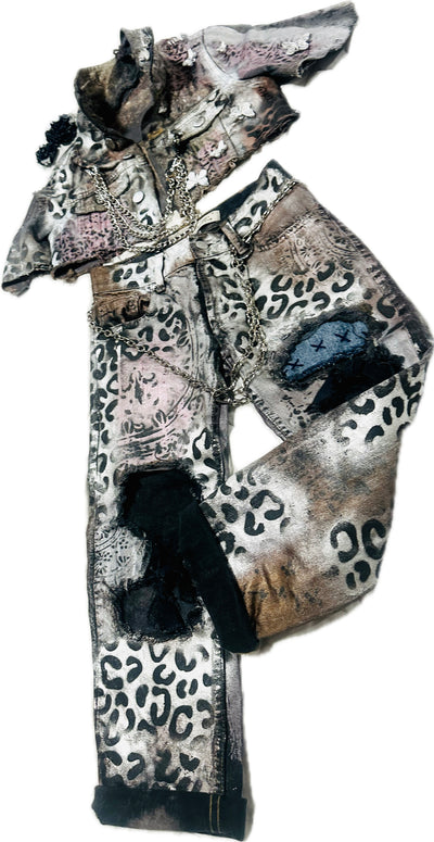 “Cheetah Girl”, Jeans & Jacket